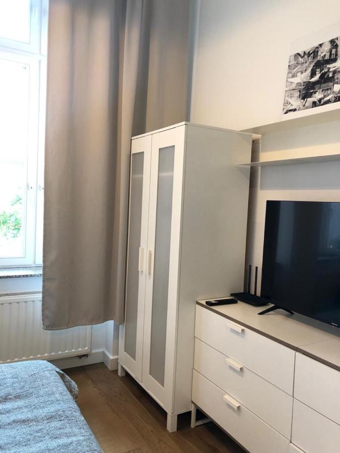 Komfortowy Apartament W Samym Centrum Wroclawiaアパートメント エクステリア 写真