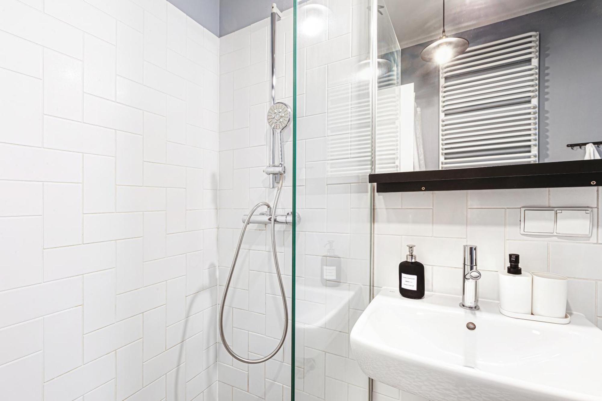 Komfortowy Apartament W Samym Centrum Wroclawiaアパートメント エクステリア 写真